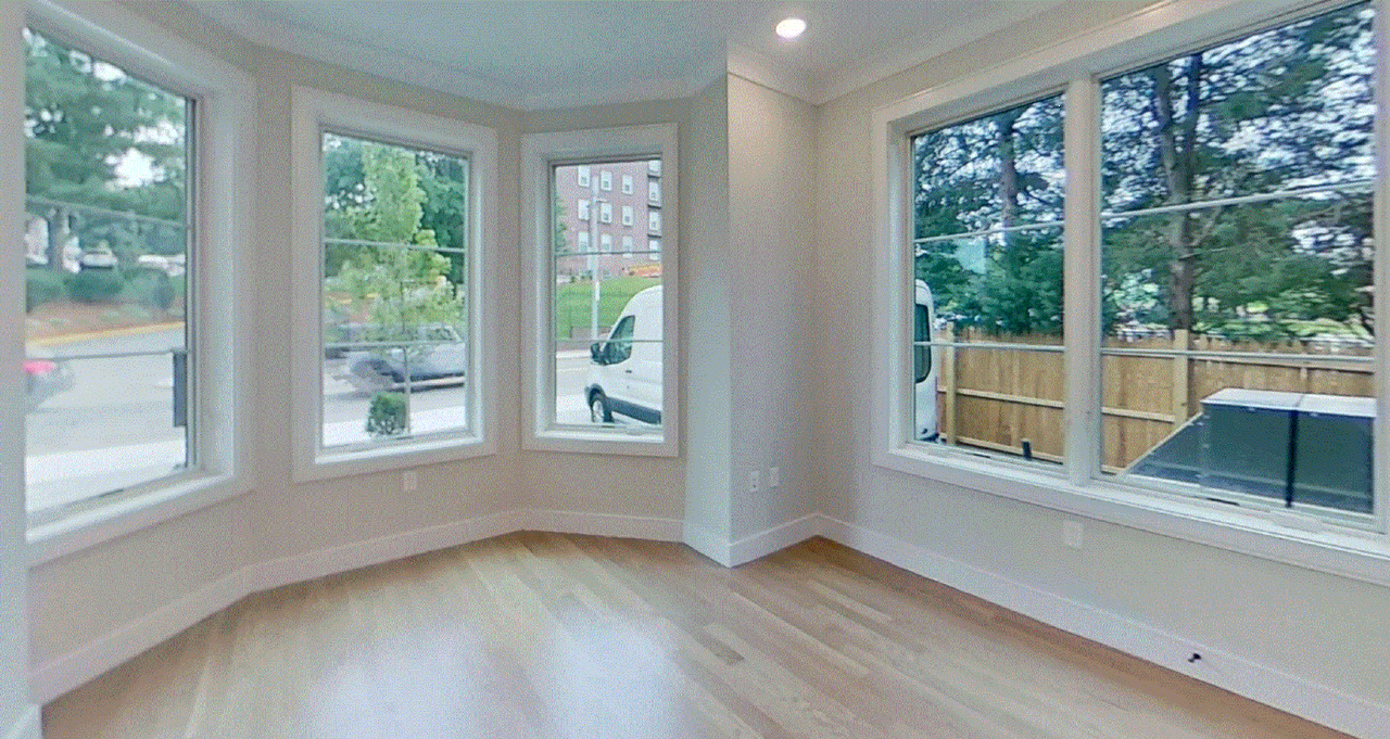 100 Warren St - Photo 3 of 5