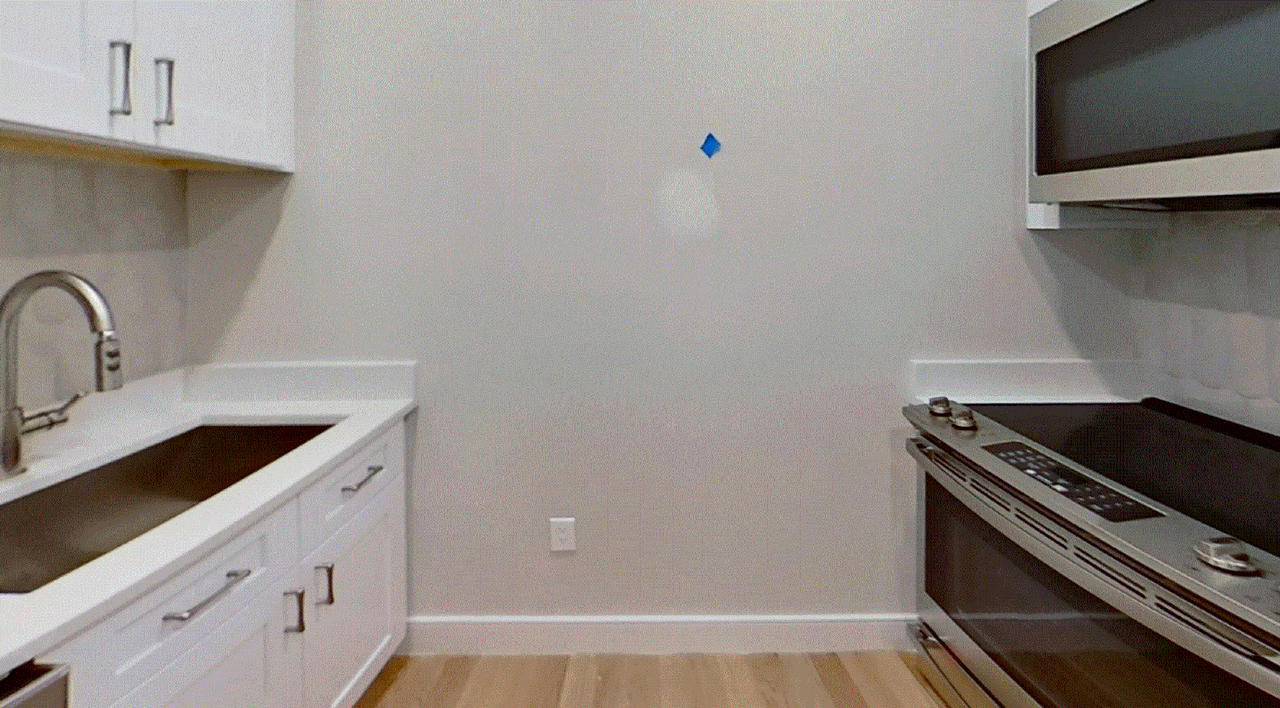 100 Warren St - Photo 5 of 5