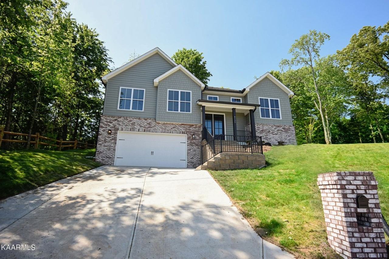 8135 Vassar Ln - Photo 2 of 21