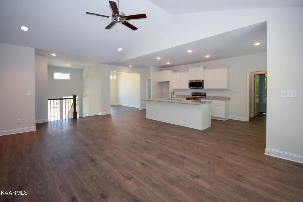 8135 Vassar Ln - Photo 4 of 21
