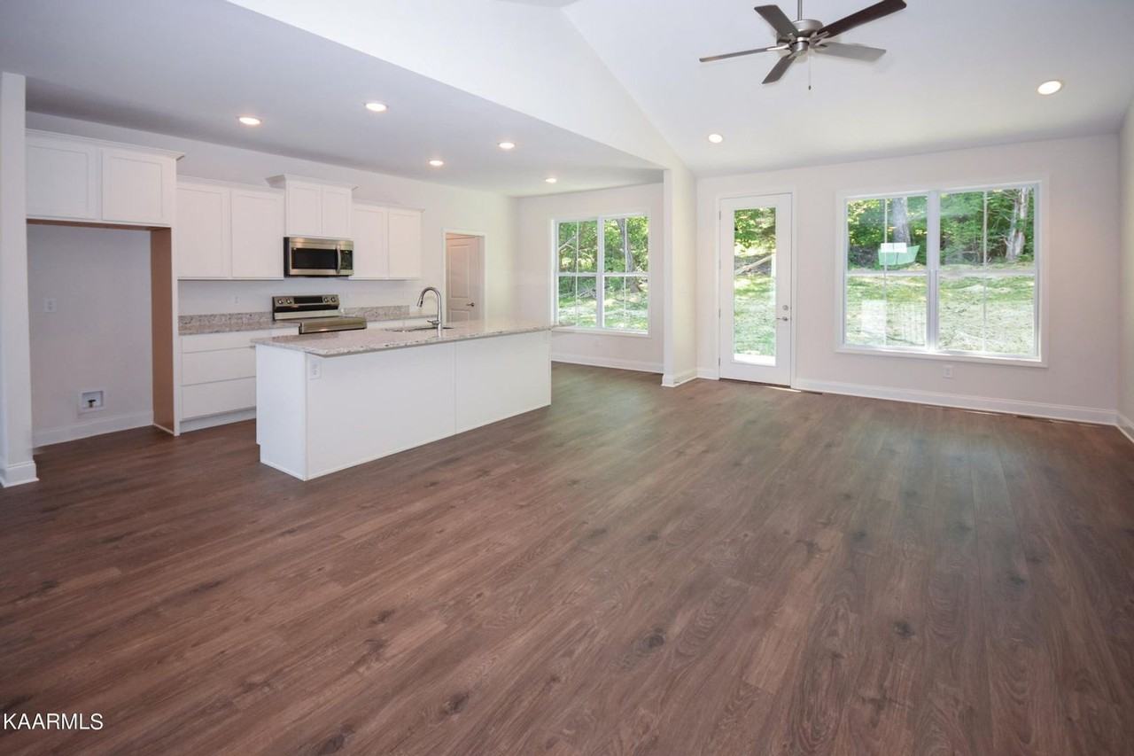 8135 Vassar Ln - Photo 5 of 21
