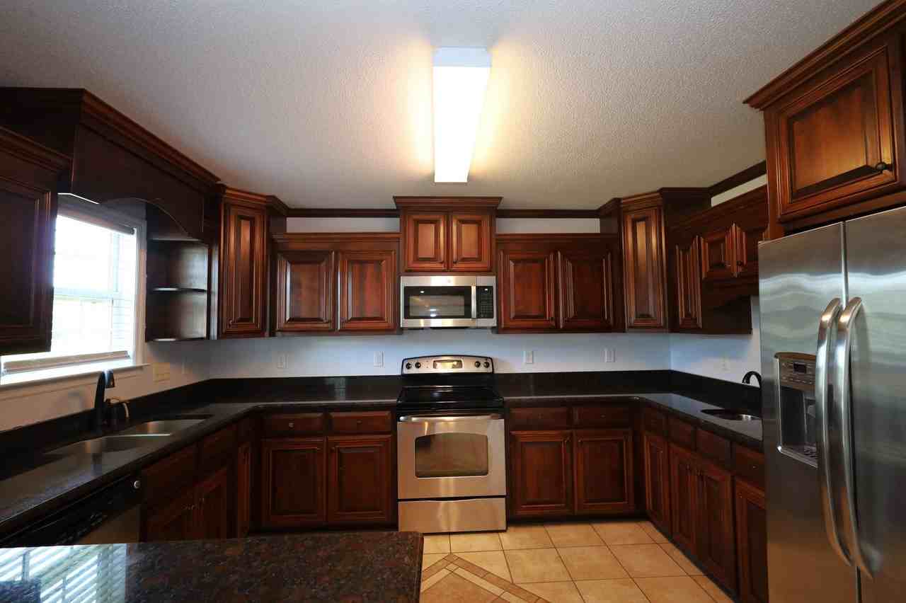 124 Mill Pond Pl - Photo 5 of 23