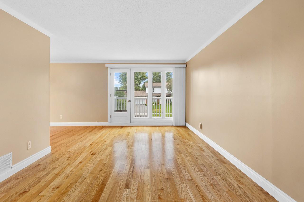 42 Charkay Street - Photo 4 of 23