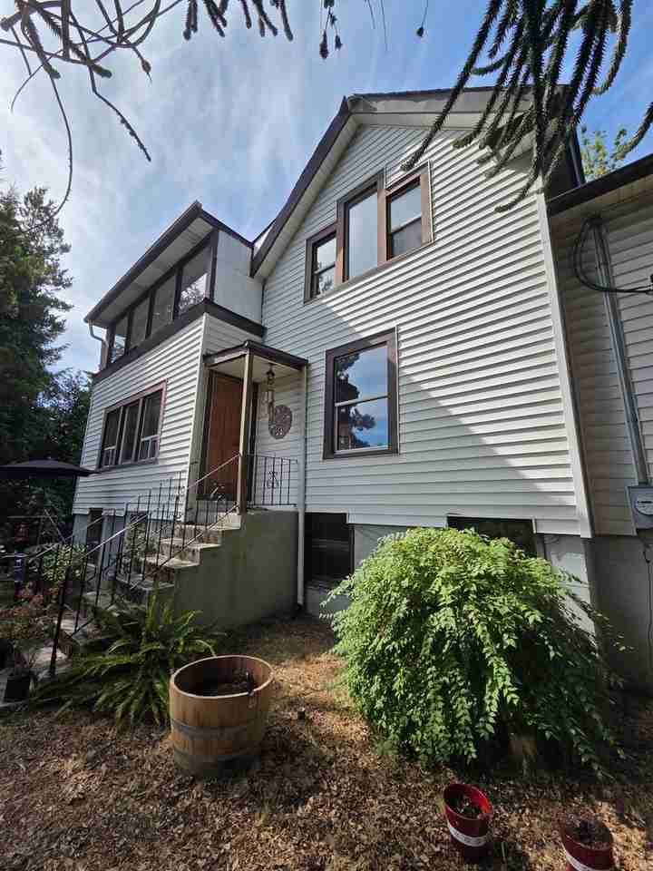 125 S Cambrian Ave - Photo 4 of 32