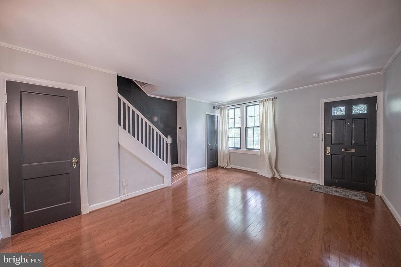 1501 S Edgewood St - Photo 7 of 50
