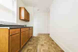 7236 S Yates - Photo 1 of 1