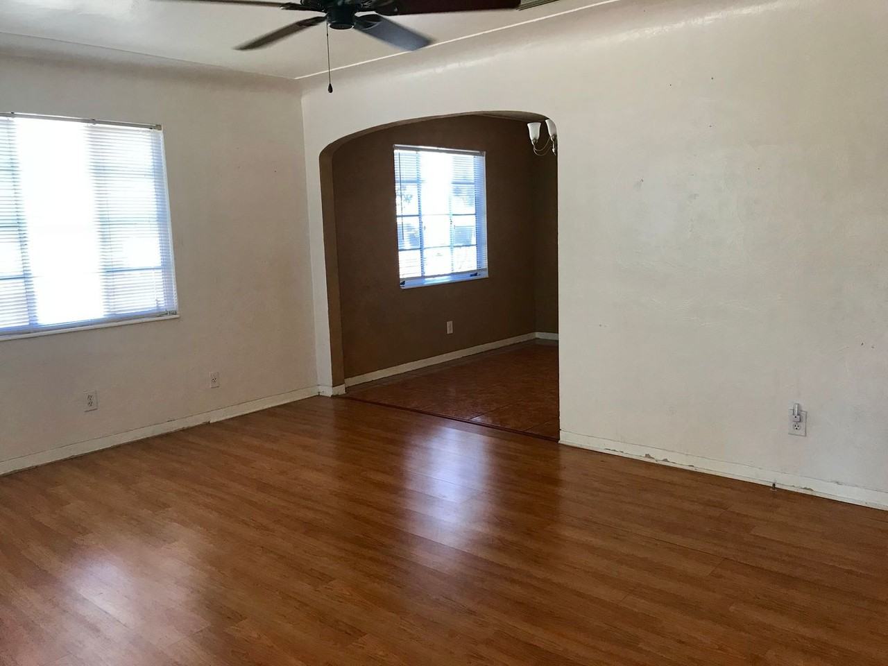 1435 15th St N - Photo 5 of 26