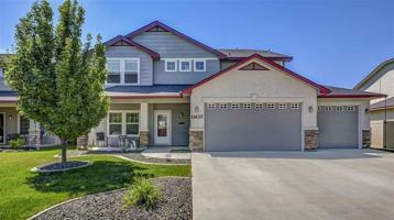 featured image of 11637 W Palm St