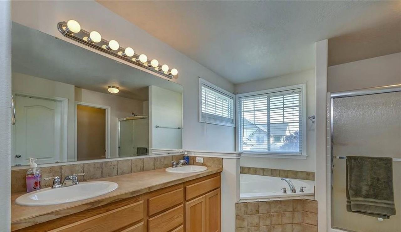 11637 W Palm St - Photo 5 of 7