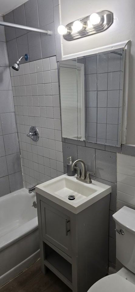 27065 Princeton St - Photo 5 of 11