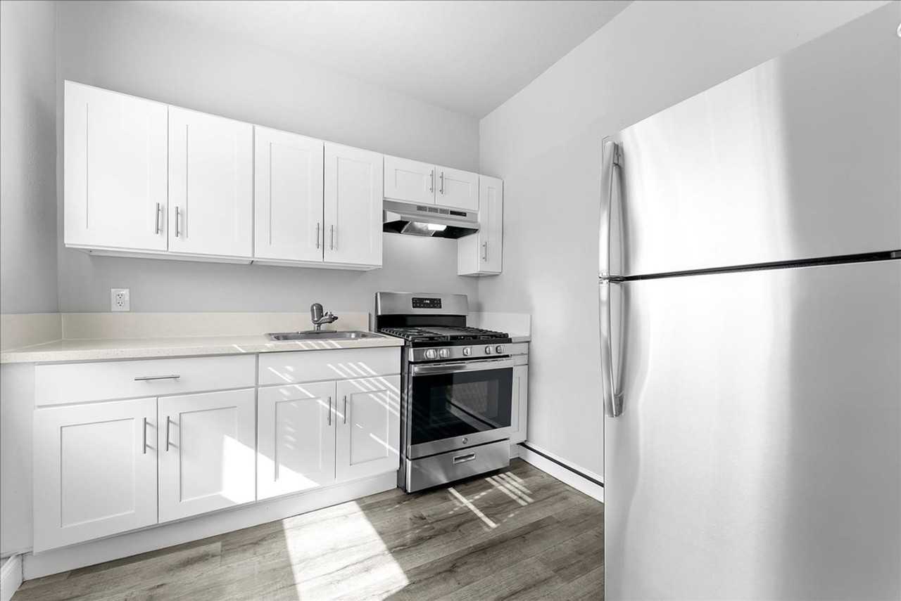 124 N. Westmoreland Ave. - Photo 2 of 10