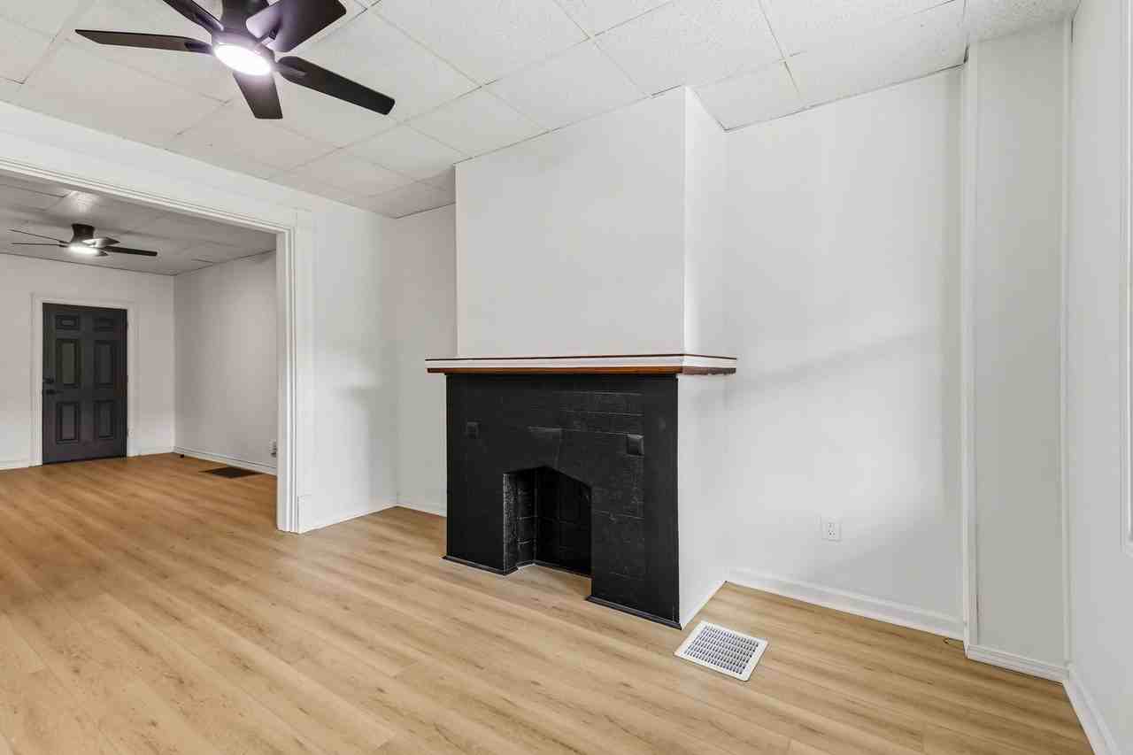 3513 Fleming Ave - Photo 4 of 23