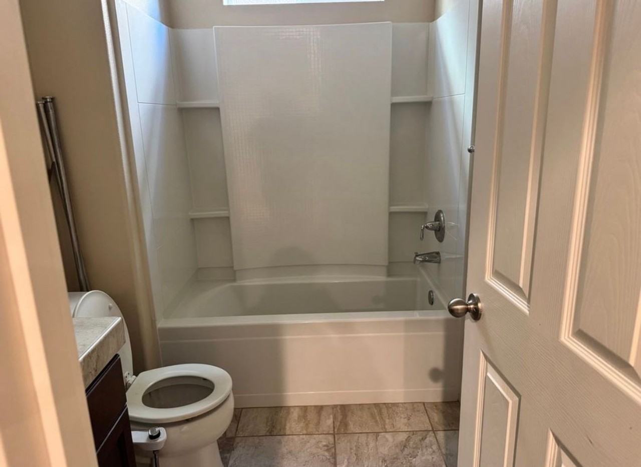 4255 Fairmont Ave - Photo 7 of 15