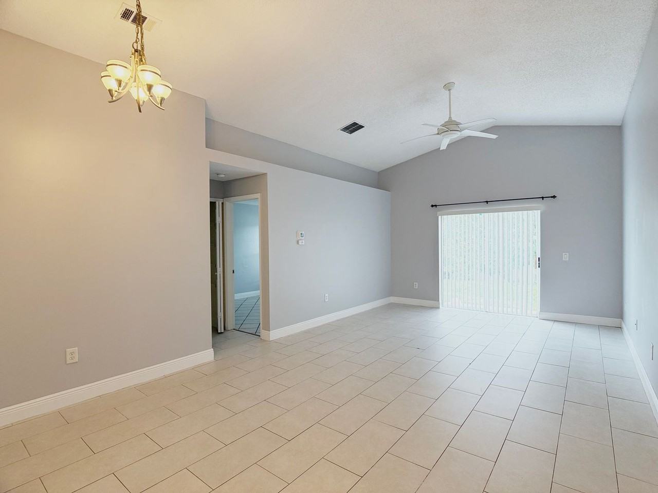 333 Piccolo Way - Photo 2 of 23