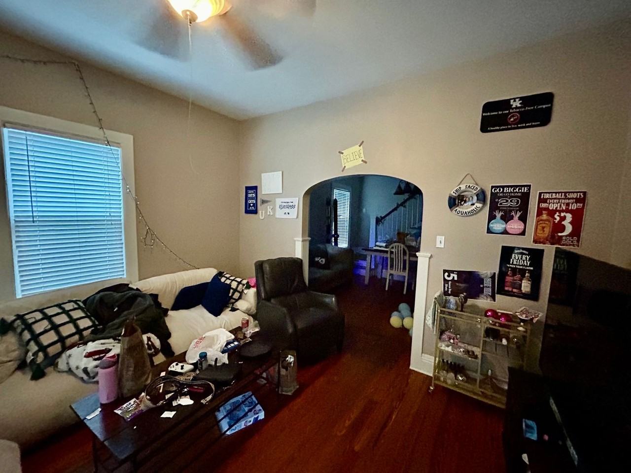 340 Oldham Ave - Photo 2 of 11