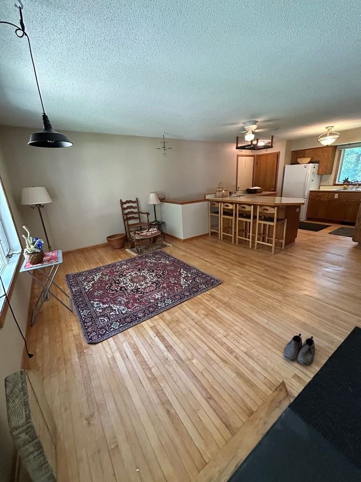 509 Nelson Ct - Photo 4 of 14