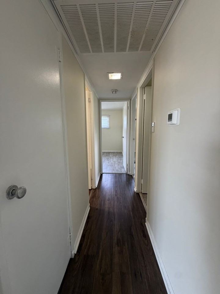 4 E Columbia St - Photo 6 of 14