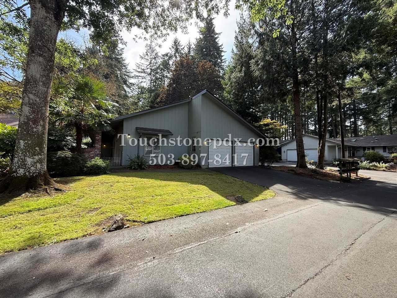 13540 Sw Hyland Park Ct - Photo 2 of 33