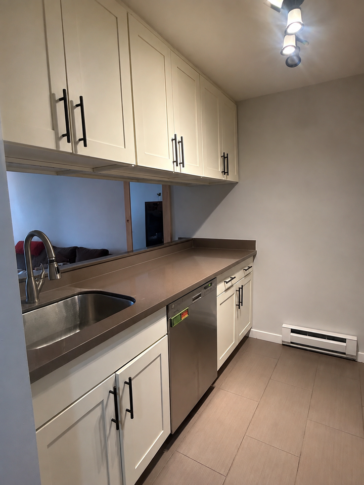 6627 Lakeview Dr #A102 - Photo 5 of 17