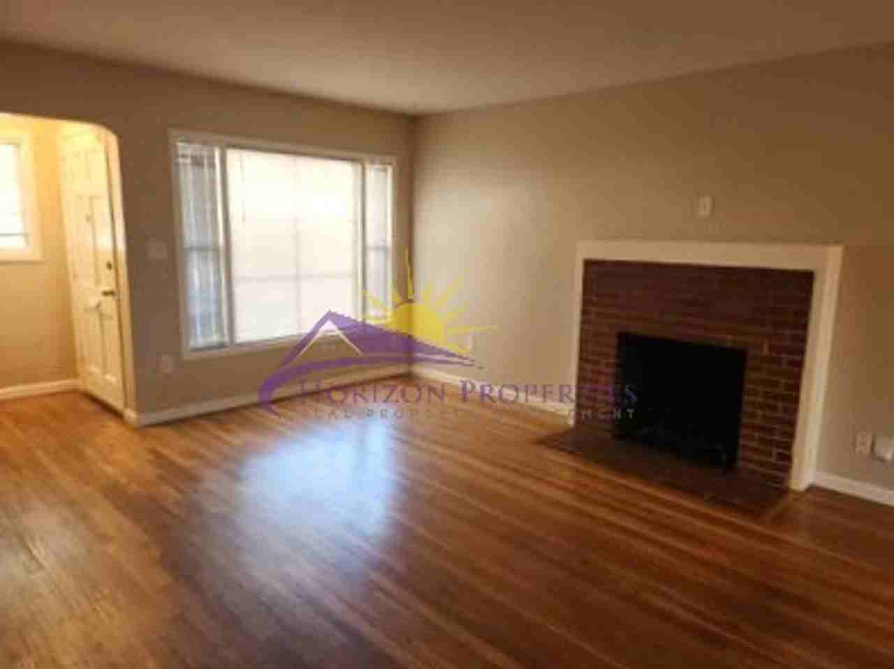 4570 Orinda Way - Photo 3 of 19