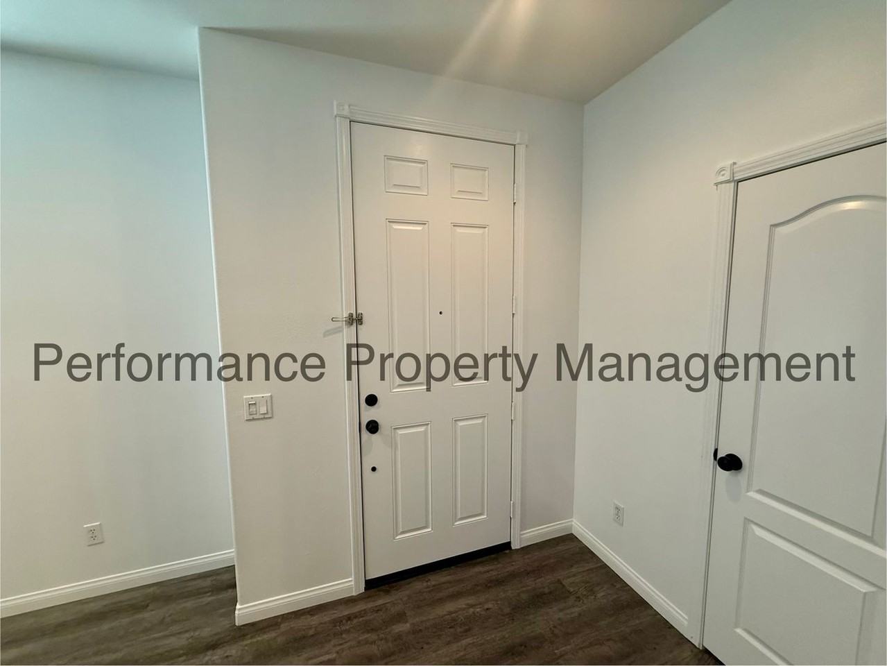 5503 Coburn Ridge Ct - Photo 2 of 26