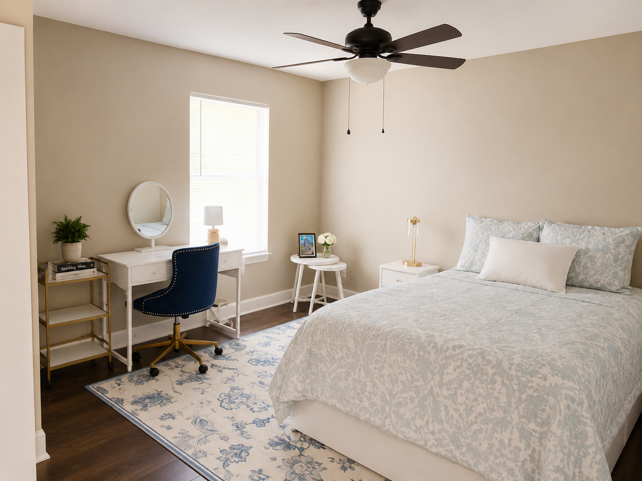 275 American Ave - Photo 7 of 13