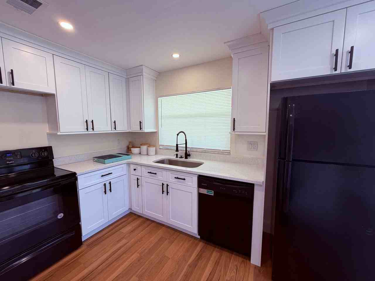 614 Midiron Dr - Photo 3 of 20