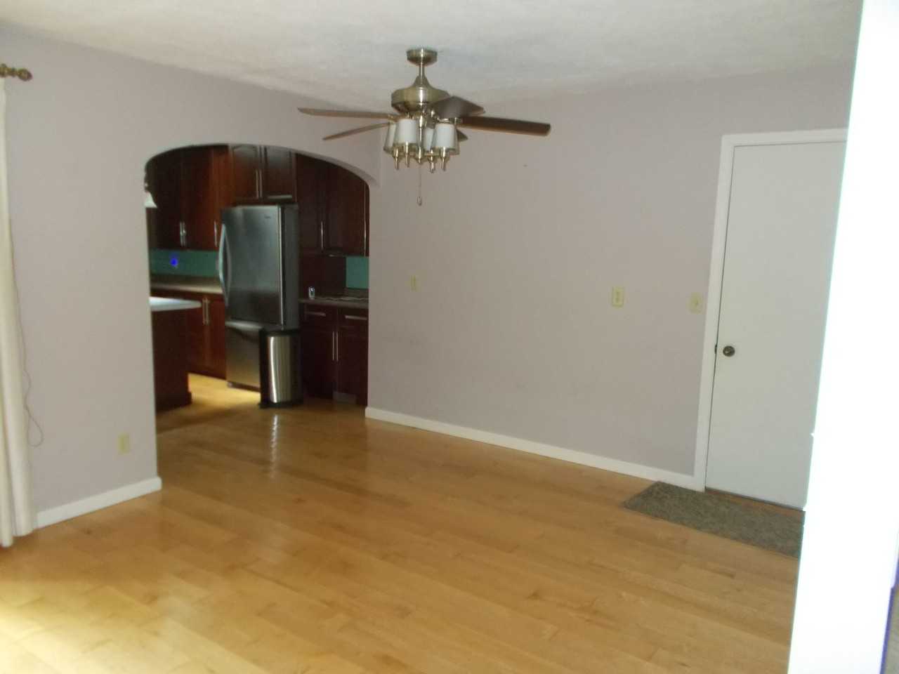 2250 Autumn Way - Photo 5 of 27