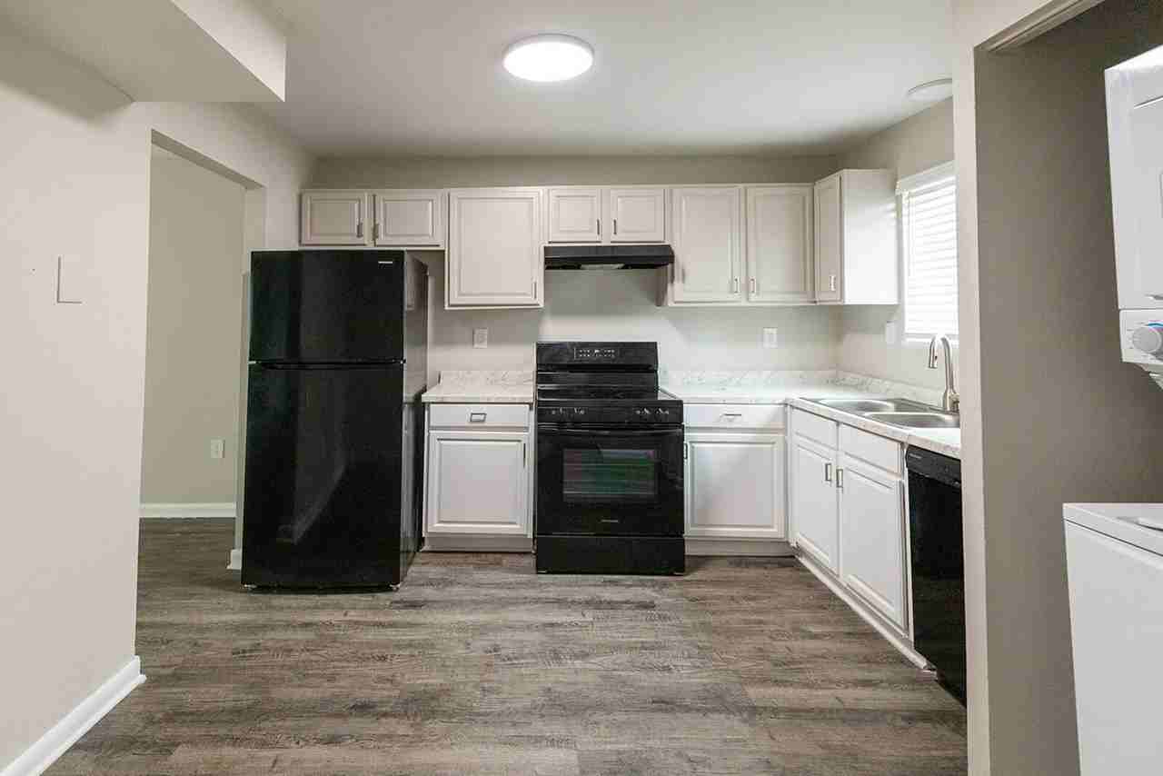 Trailside on Main - Photo 4 of 18