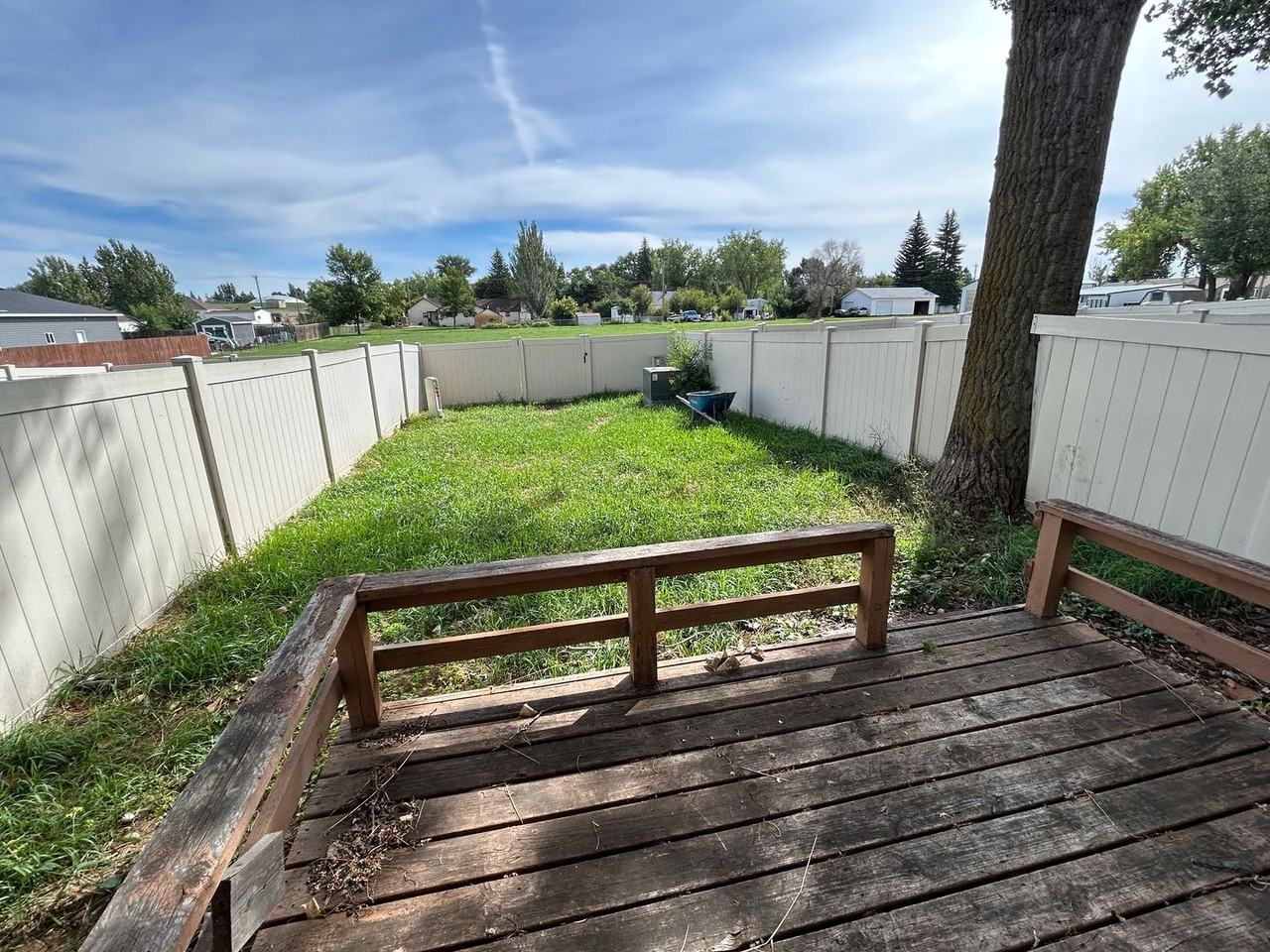 380 9th Ave E - Photo 7 of 15