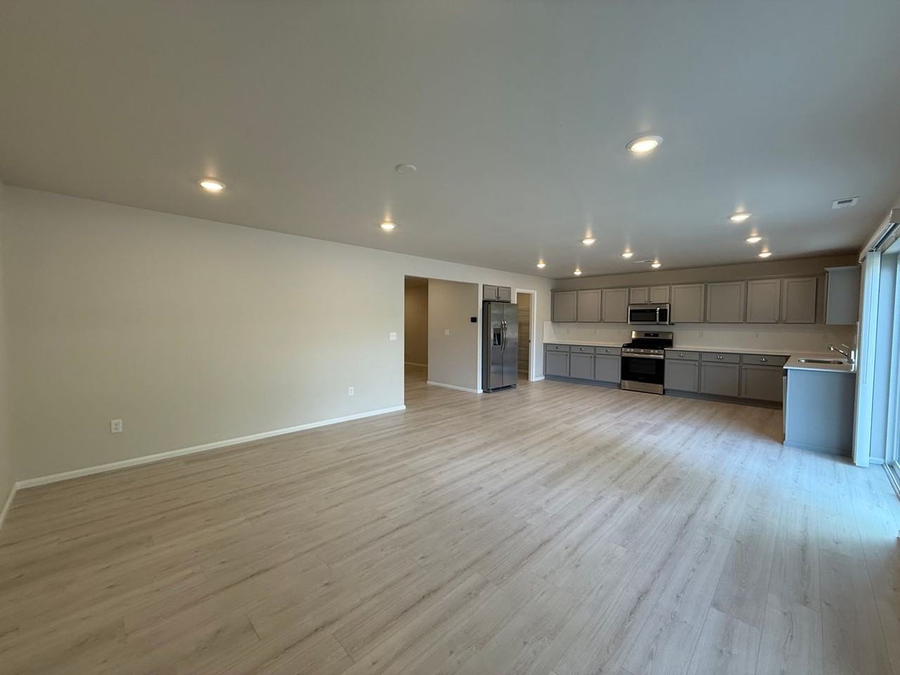1055 17th Ave #177 - Photo 6 of 23