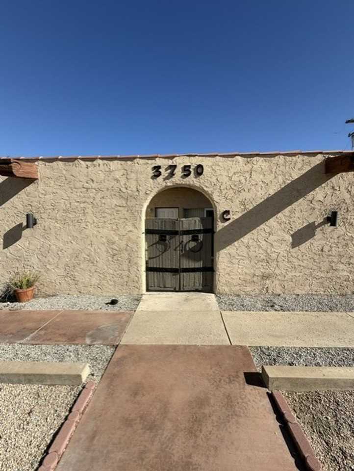 3750 E Calle De Ricardo