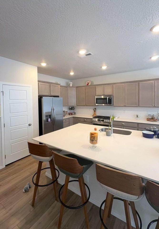 833 E Burdock Loop - Photo 5 of 21