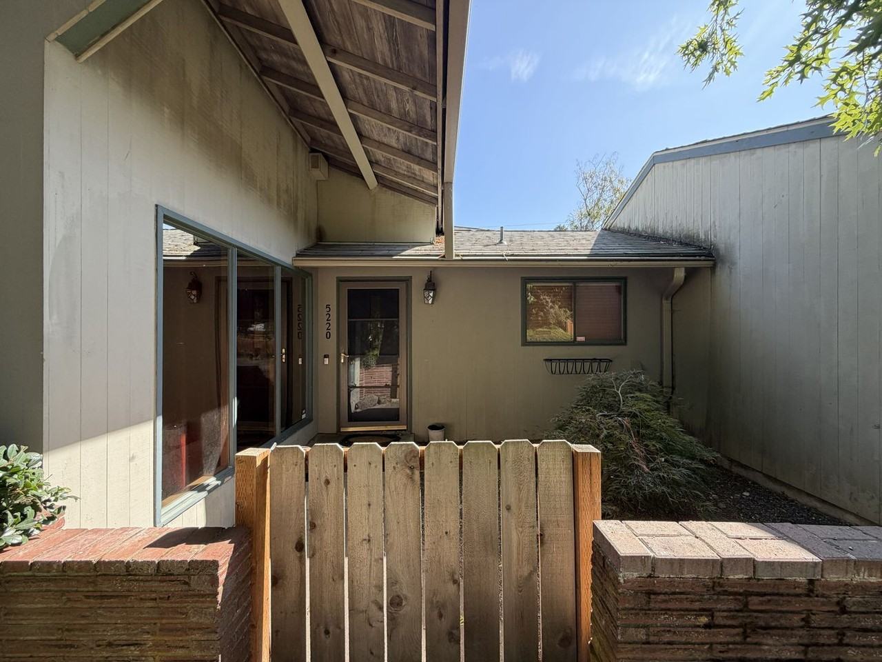 5220 Se 33rd Pl - Photo 6 of 43
