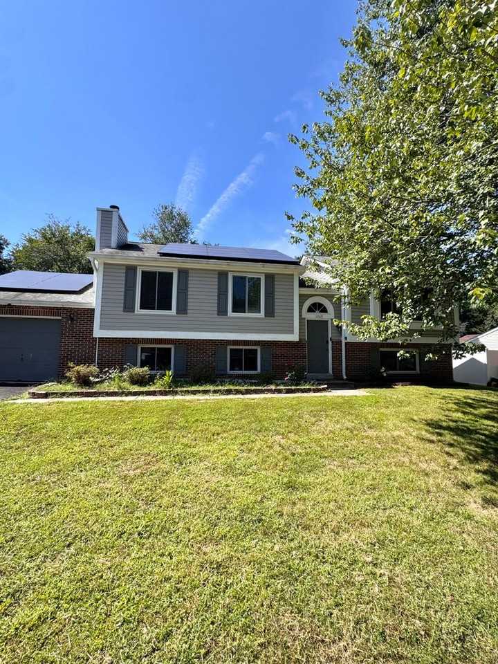 1269 Windmill Ln - Photo 2 of 22