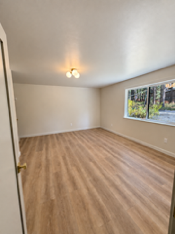 1145 Keller Rd - Photo 7 of 10