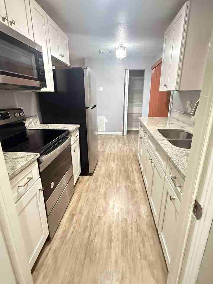 4574 Barley St - Photo 3 of 11