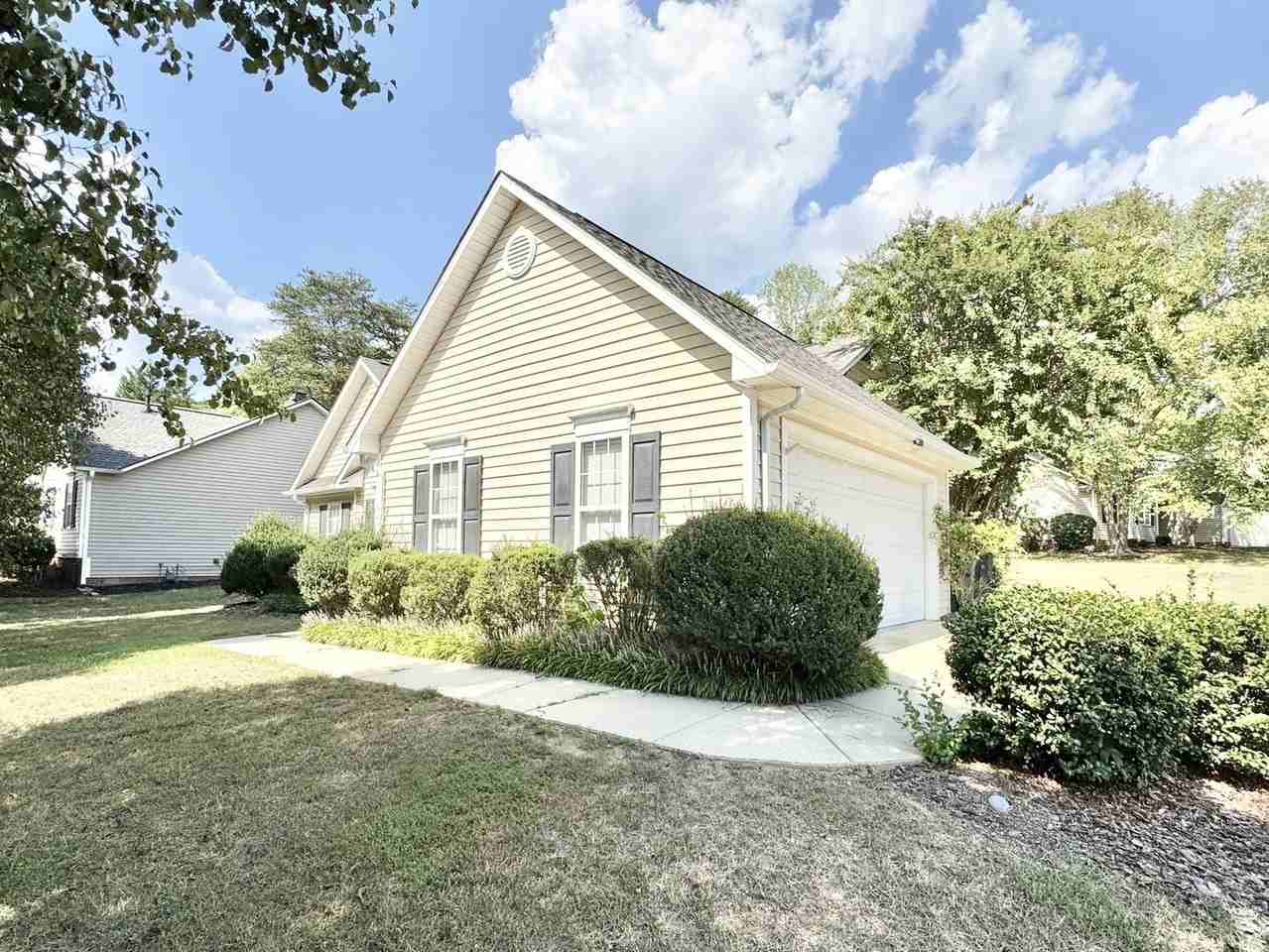 4800 Corinthian Way - Photo 2 of 16