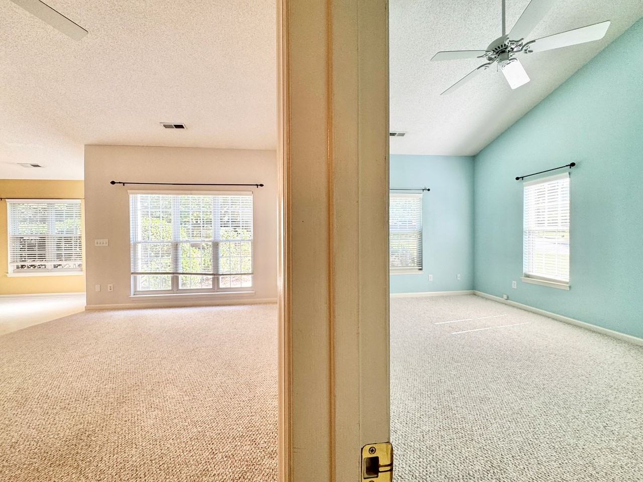 4800 Corinthian Way - Photo 4 of 16