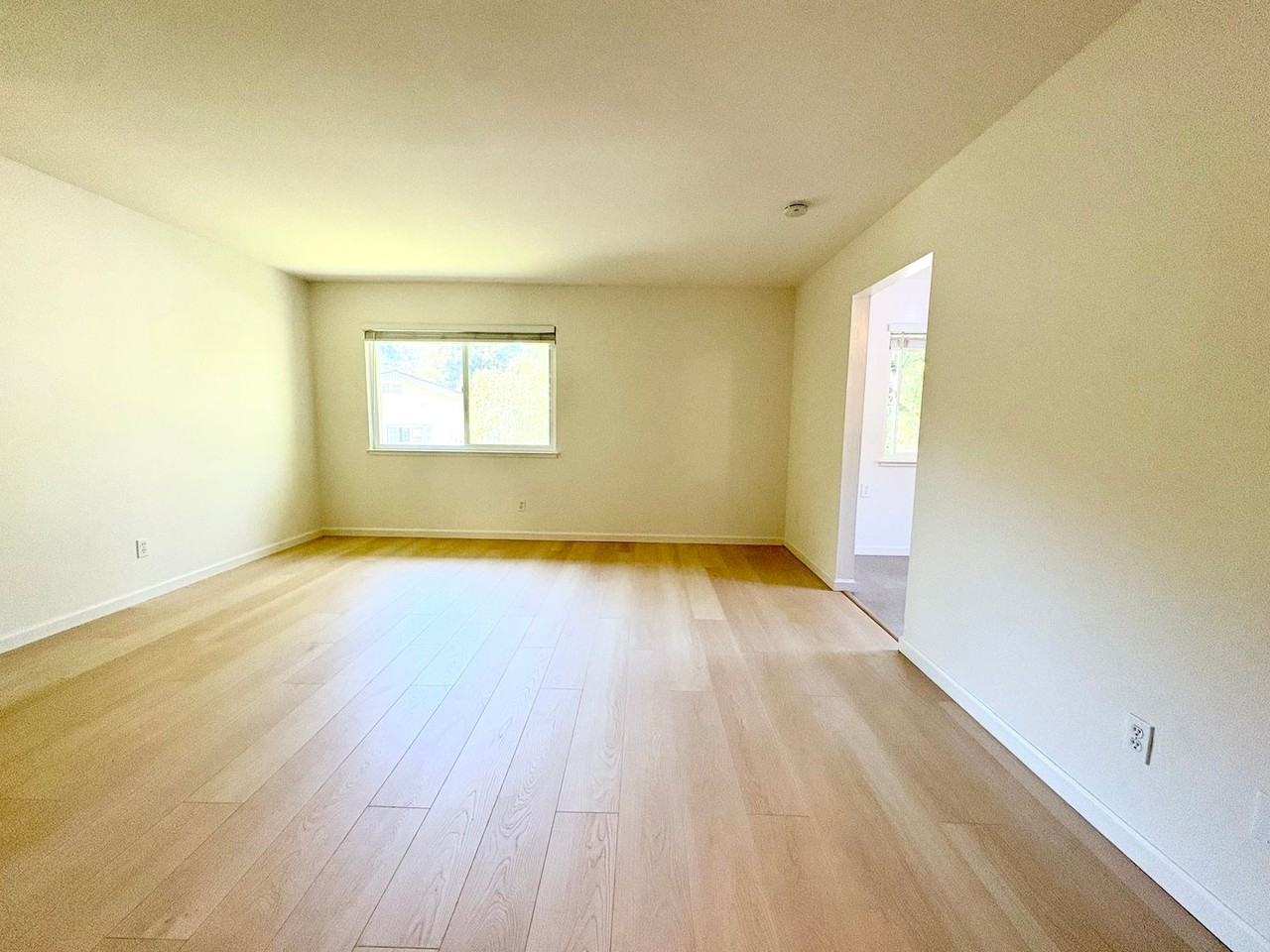 31 Reed Blvd #11C - Photo 3 of 15