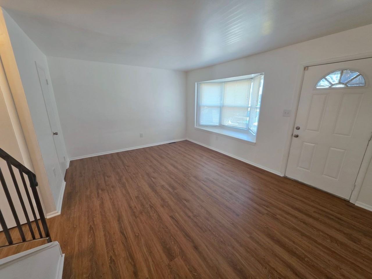 30 Fleming St - Photo 6 of 29