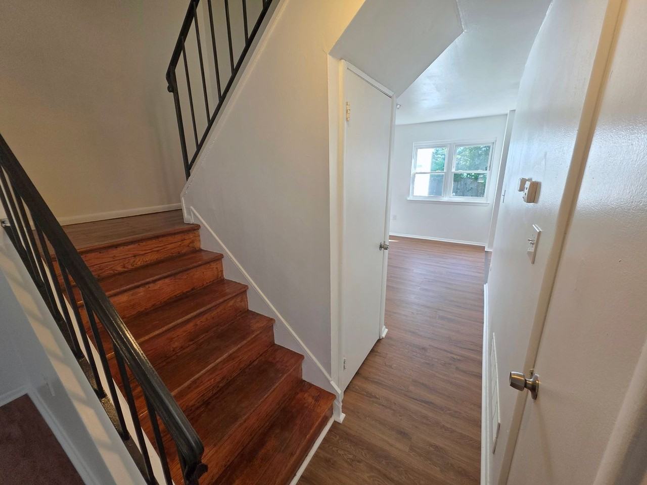 30 Fleming St - Photo 7 of 29