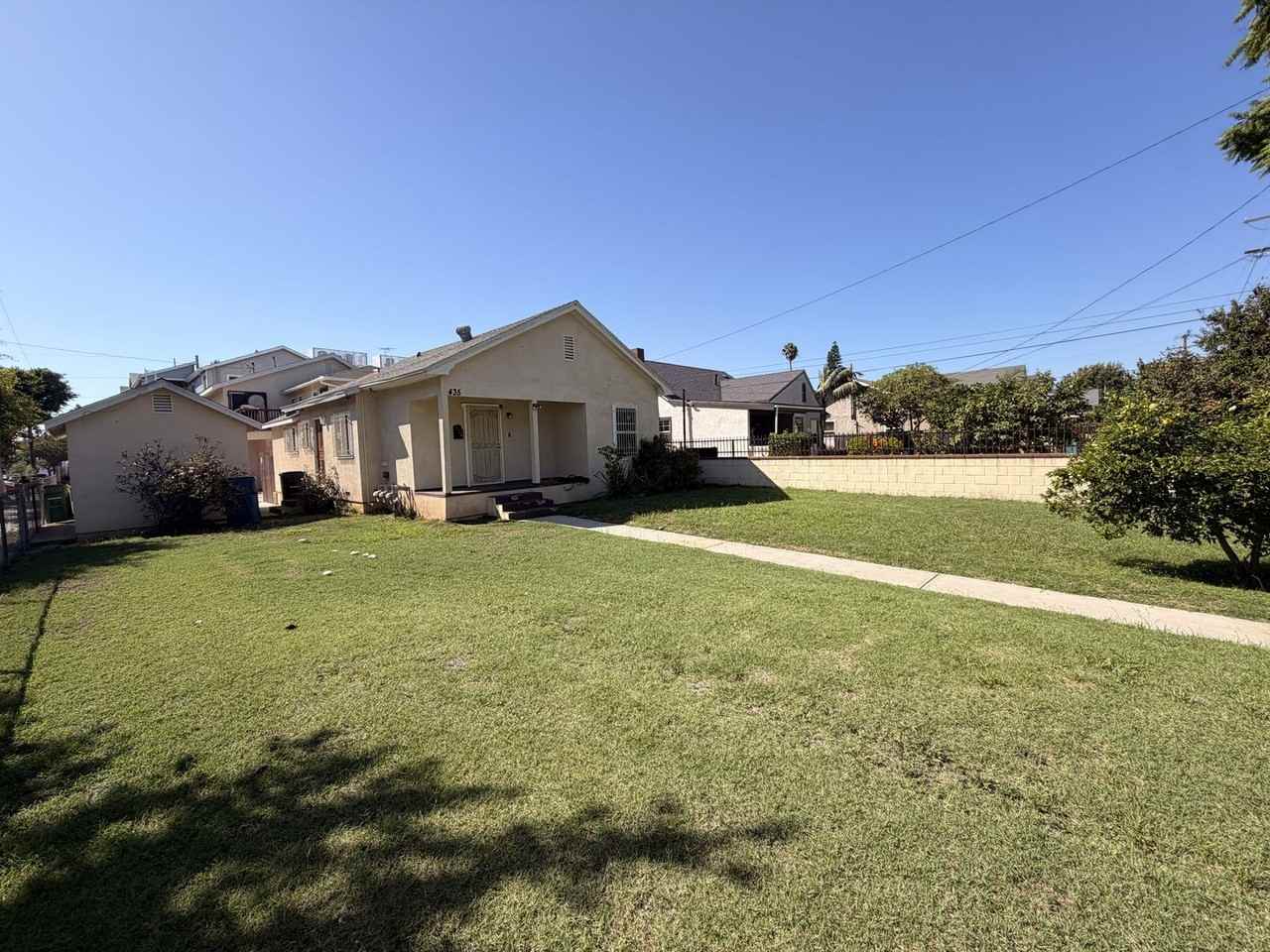 435 S Fir Ave - Photo 2 of 12