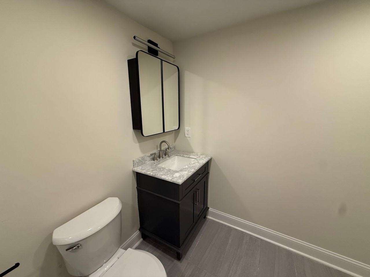 Newly Renovated Duplex West Philly - Photo 5 of 48