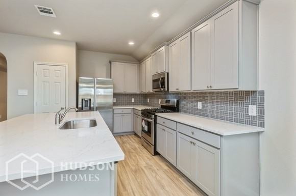 949 Golden Willow Ln - Photo 4 of 16