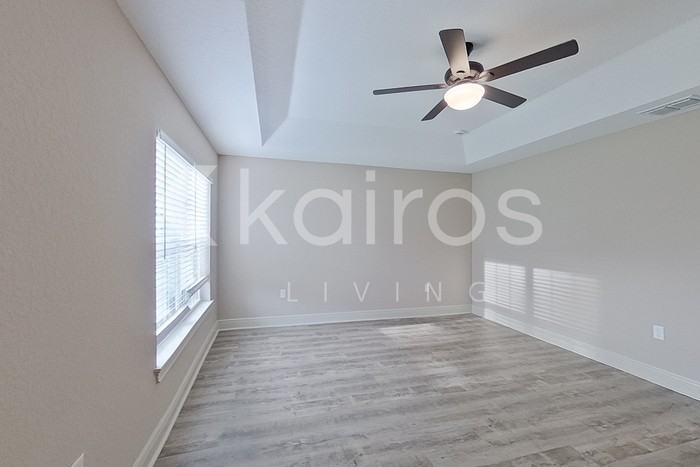 2165 Sw 153rd Loop - Photo 2 of 23