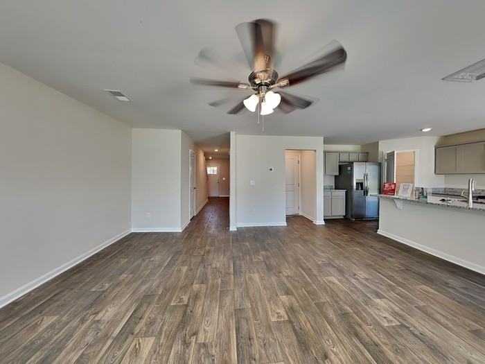 305 Flushing Bay Ct - Photo 7 of 22