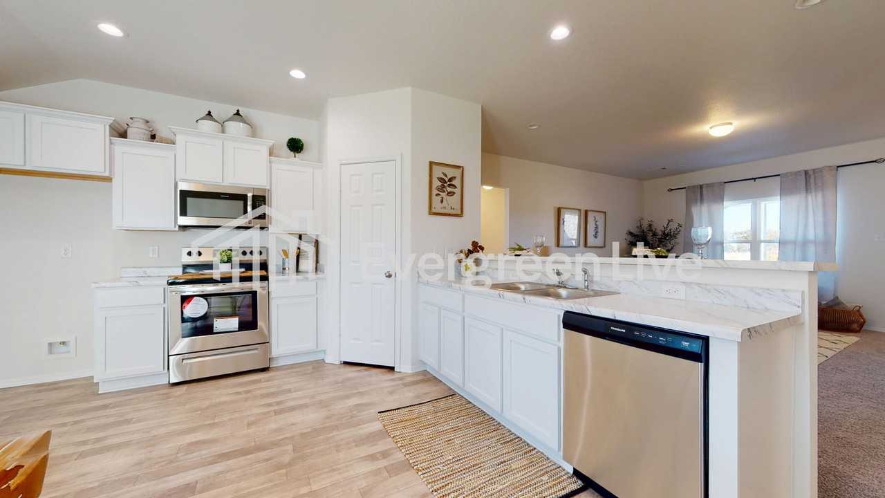 1207 Manor Oaks Blvd - Photo 6 of 15