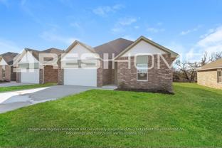 960B Elowyn St #B - Photo 1 of 1