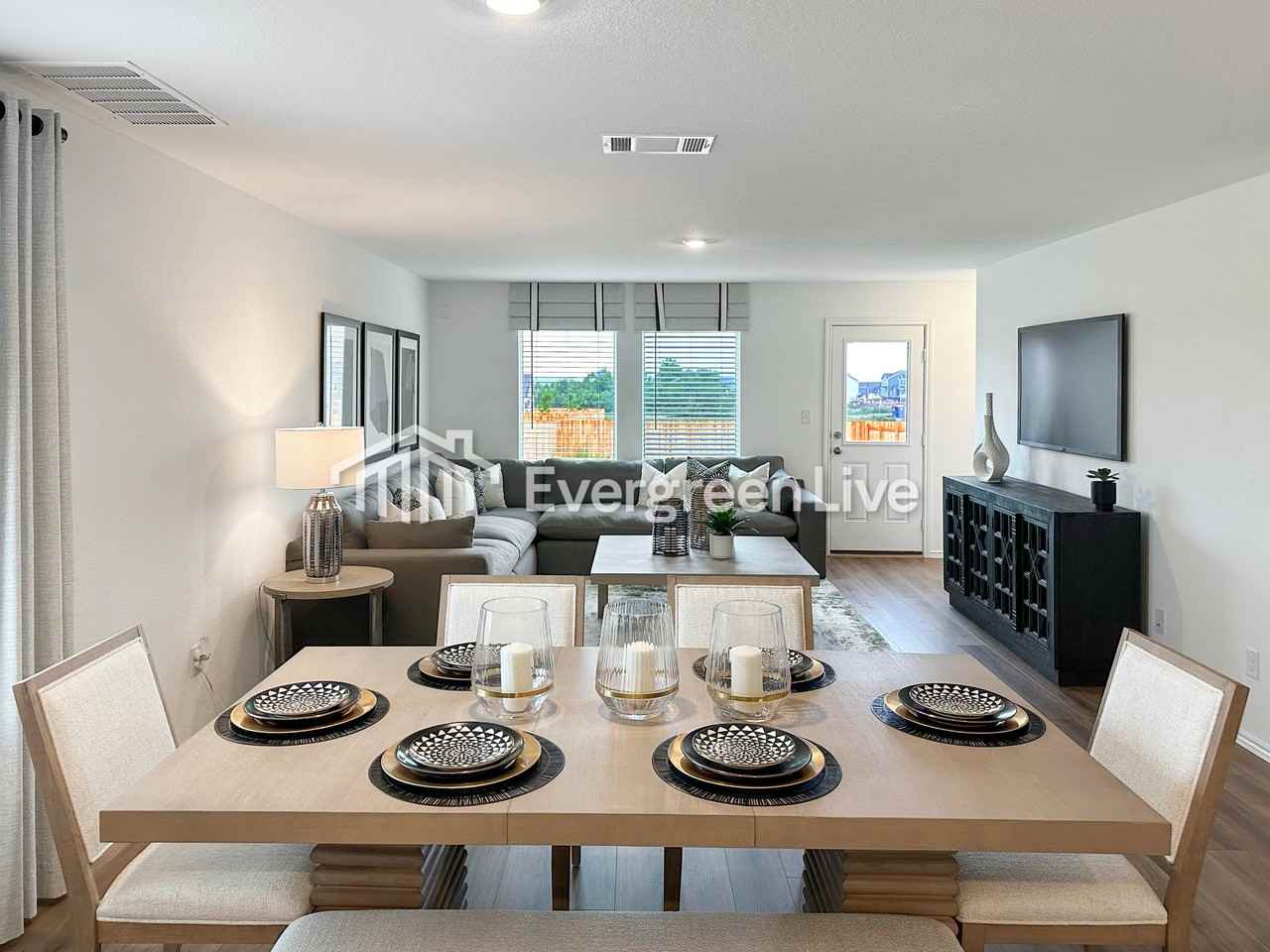 10462 Sugar Mill Dr - Photo 7 of 23